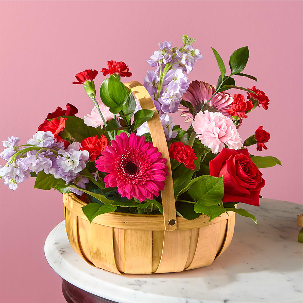 Pink Picnic Basket – Princess Flowers, Las Vegas NV