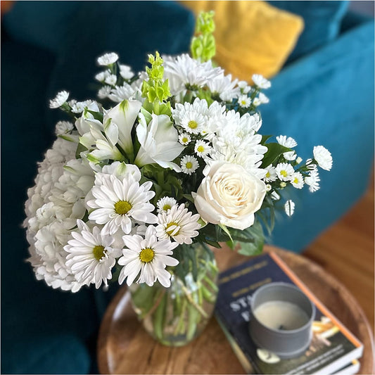 Classic Ivory – A Florist Original – Princess Flowers, Las Vegas NV