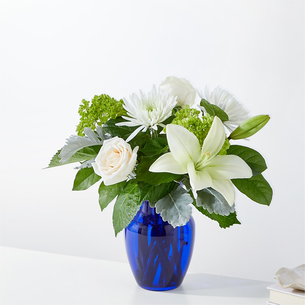 Snowy Dreams Bouquet – Princess Flowers, Las Vegas NV