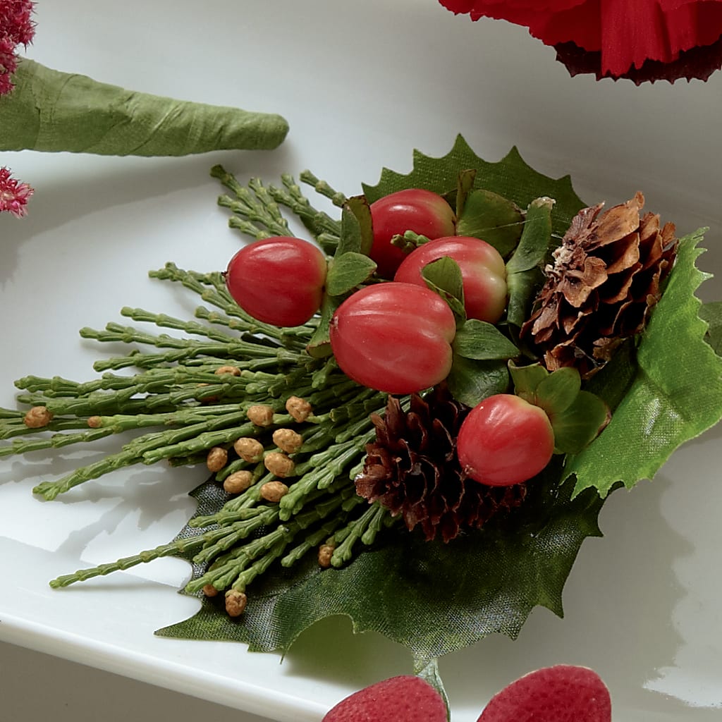 Red Berry Boutonniere – Princess Flowers, Las Vegas NV